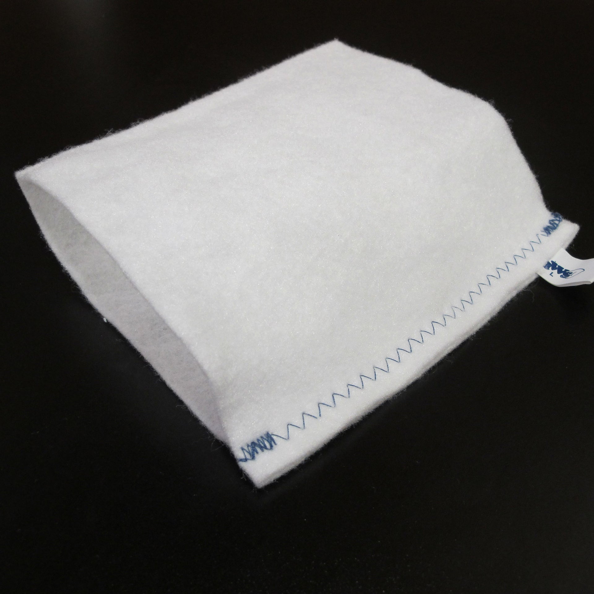 Mini Paws Plant Cleaning Mitten