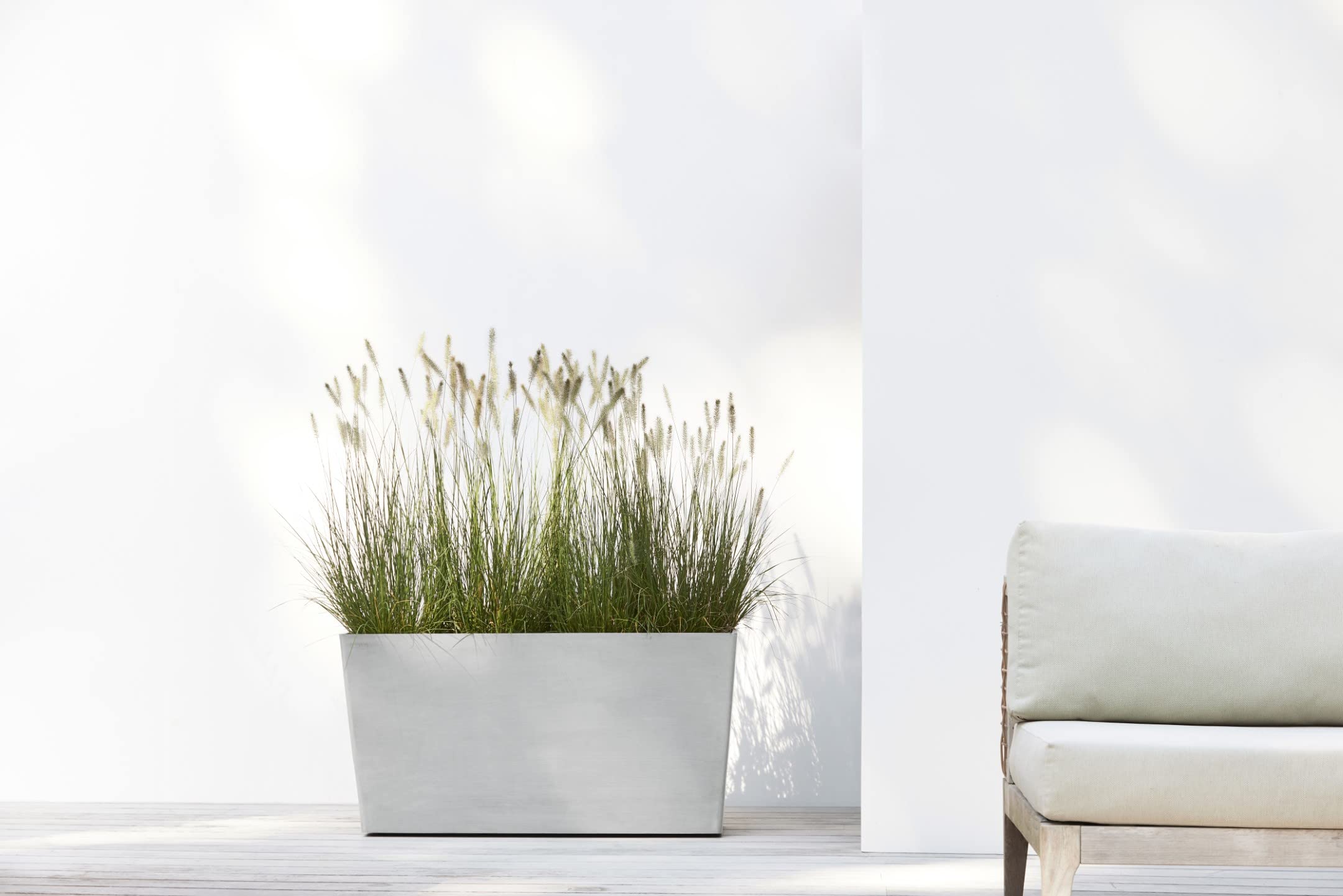Paris Large Rectangle Planter - 31.5 in x 15 in x 15.75 in - White Grey - White Grey,31.5 in x 15 in x 15.75 in