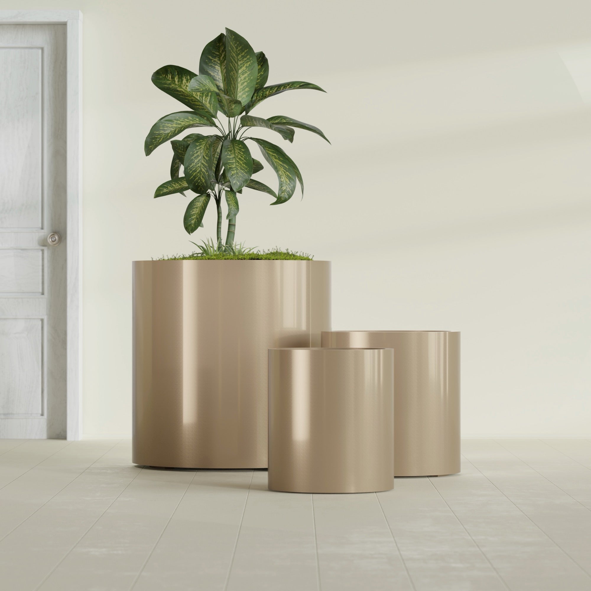 Rio Grande Large Round Fiberglass Planter - 30 in x 30 in x 32 in - Metallic Gold - Metallic Gold,30 in x 30 in x 32 in