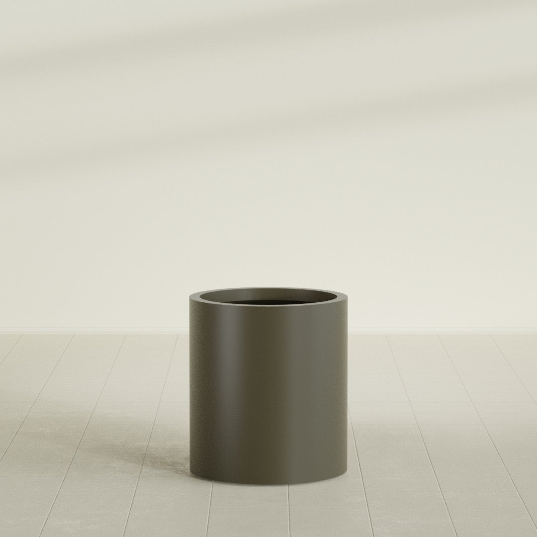 Rio Grande Medium Round Fiberglass Planter - 18 in x 18 in x 20 in - Matte Bronze - Matte Bronze,18 in x 18 in x 20 in