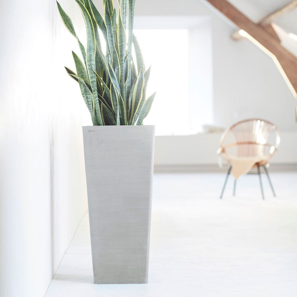 Rotterdam High - 12.3in x 12.3in x 22in