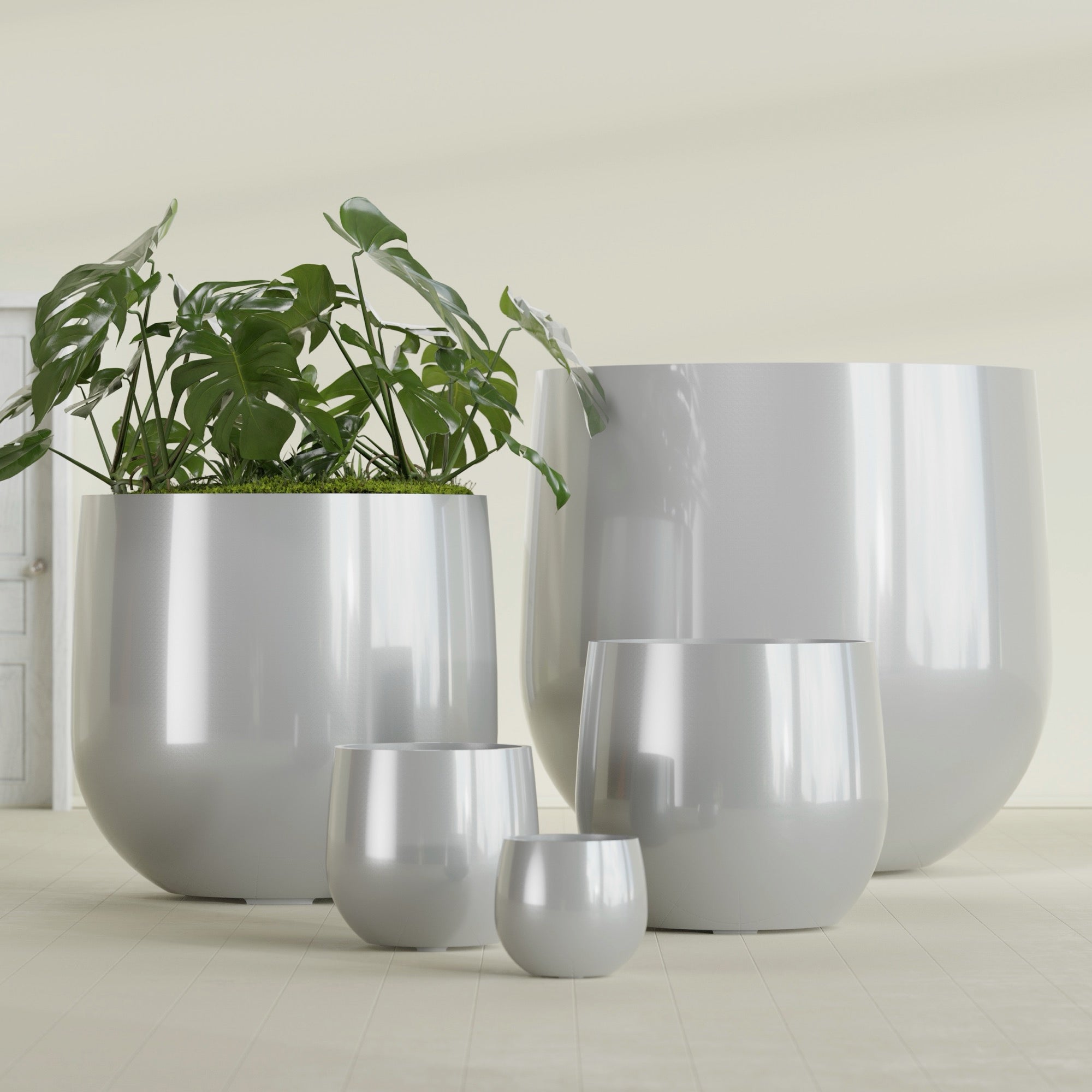 Westfield - 19in diam. x 18in - Metallic Silver - Metallic Silver,19 in diam. x 18 in H