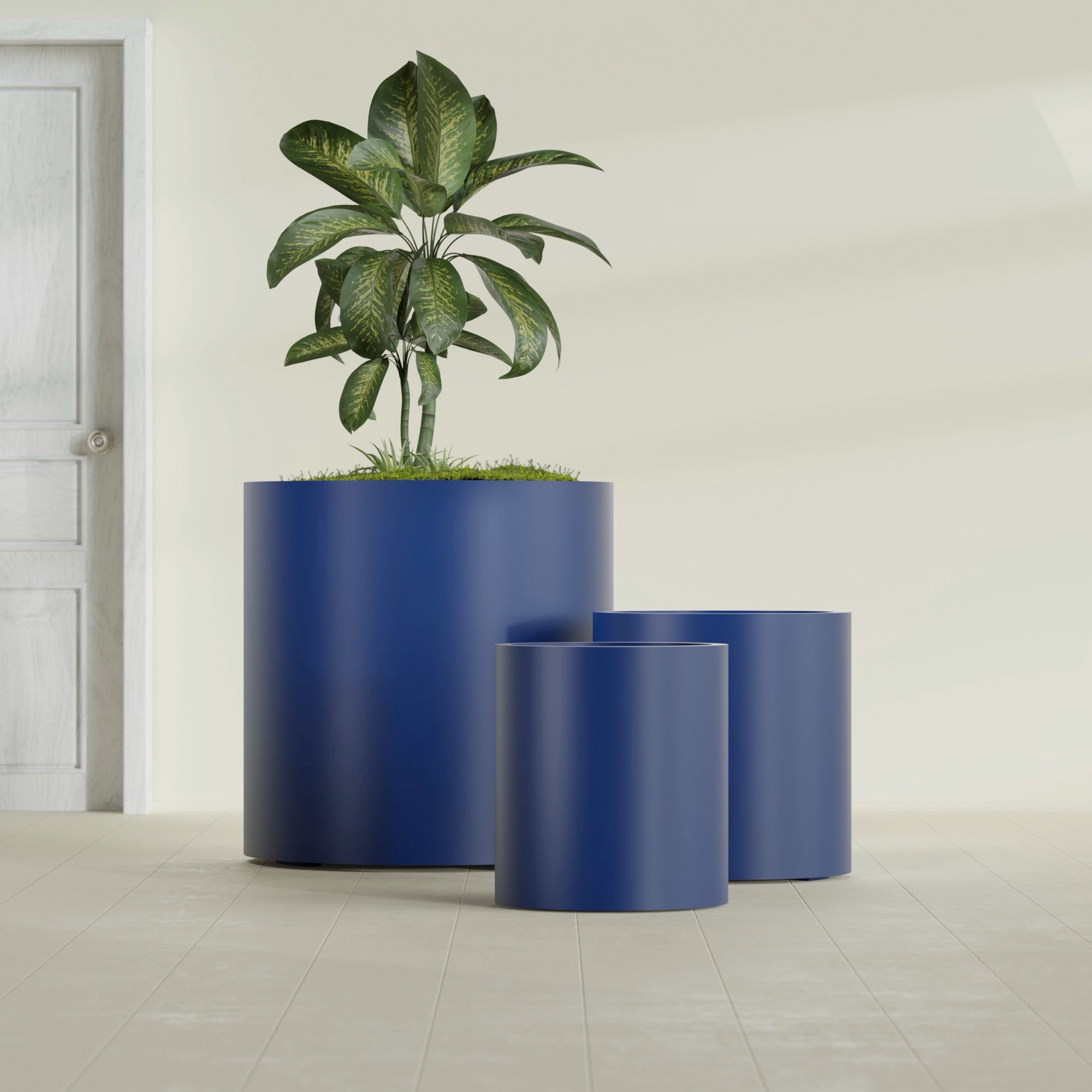 Rio Grande Large Round Fiberglass Planter - 30 in x 30 in x 32 in - Matte Cobalt Blue - Matte Cobalt Blue,30 in x 30 in x 32 in