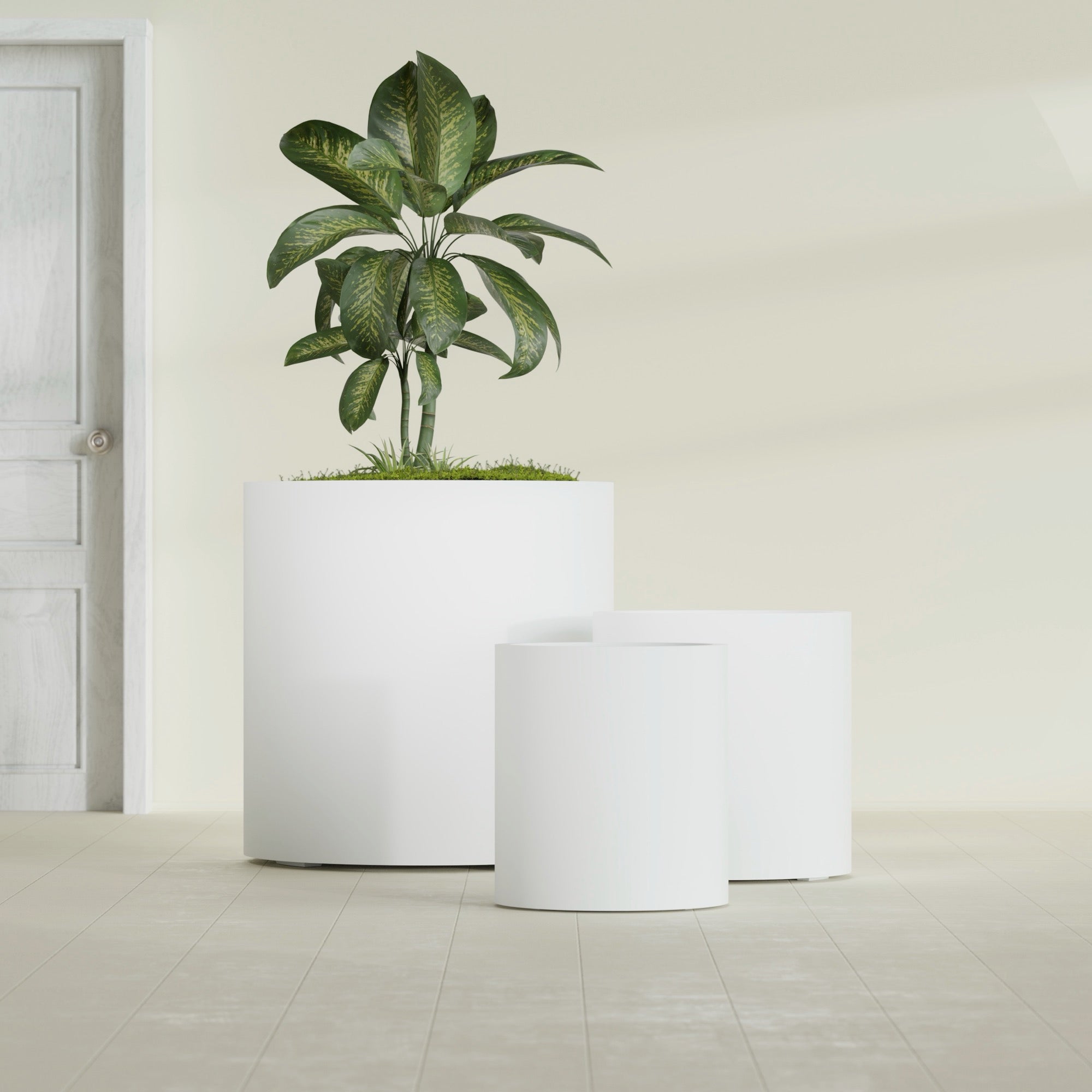 Rio Grande Large Round Fiberglass Planter - 30 in x 30 in x 32 in - Matte White - Matte White,30 in x 30 in x 32 in