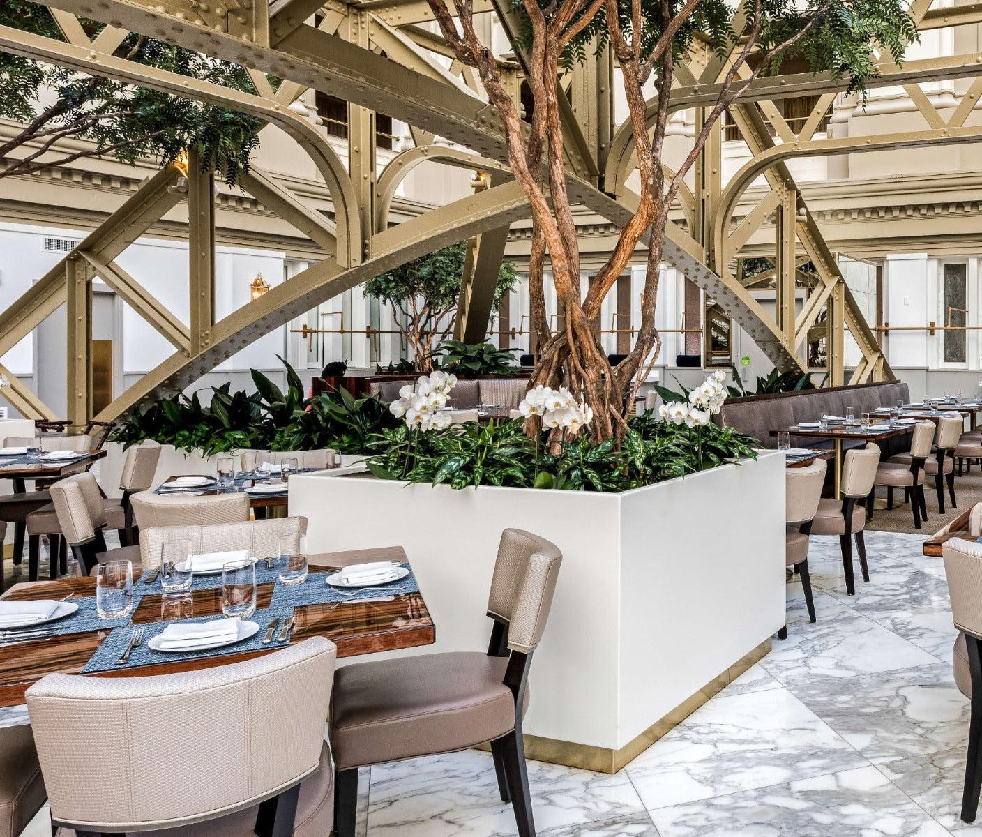 Aluminum Rectangle with Drip Tray - 36in x 10.5in x 24in