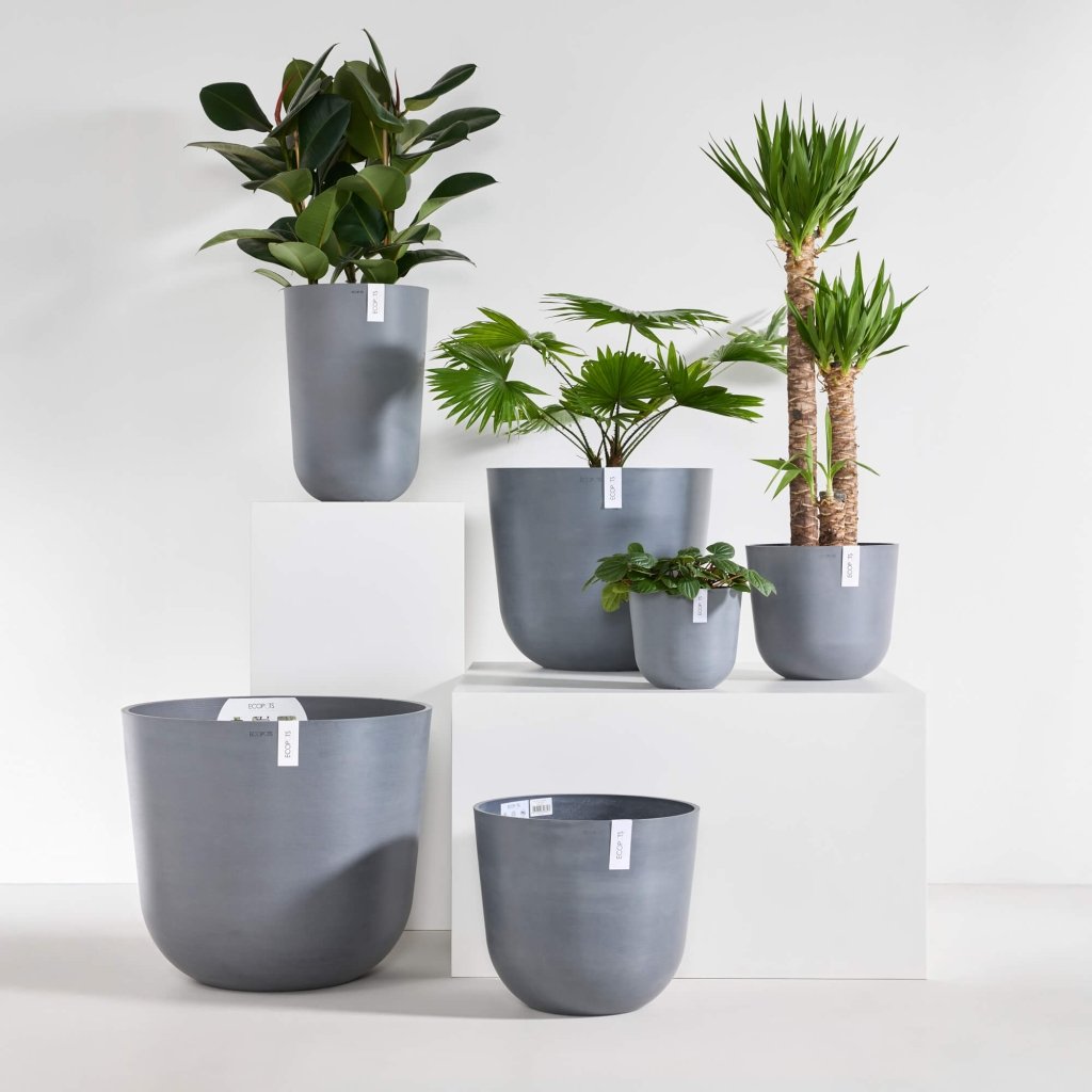 Oslo - 9.8in diam. x 8.5in