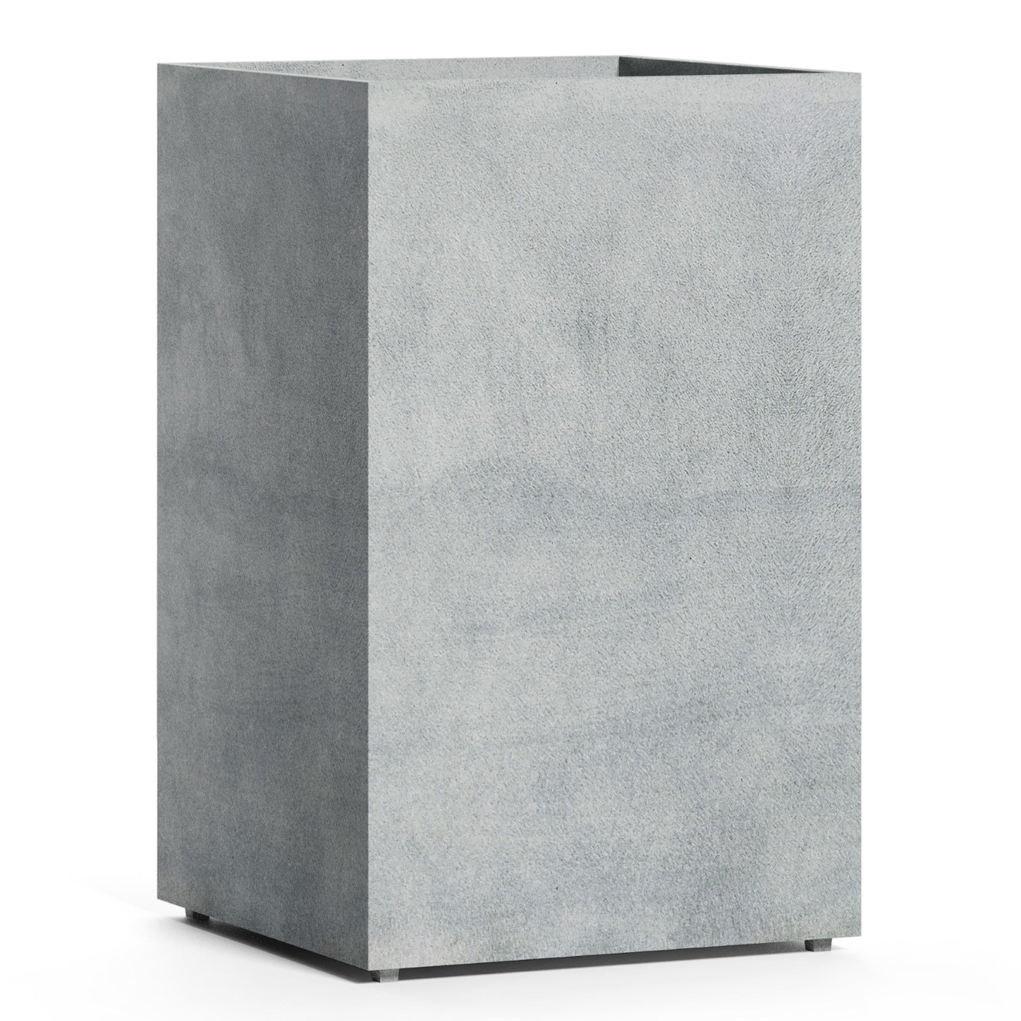 Reglito - 19.7in x 19.7in x 31.5in - Concrete Stone - Concrete Stone,19.75 in x 19.75 in x 31.5 in