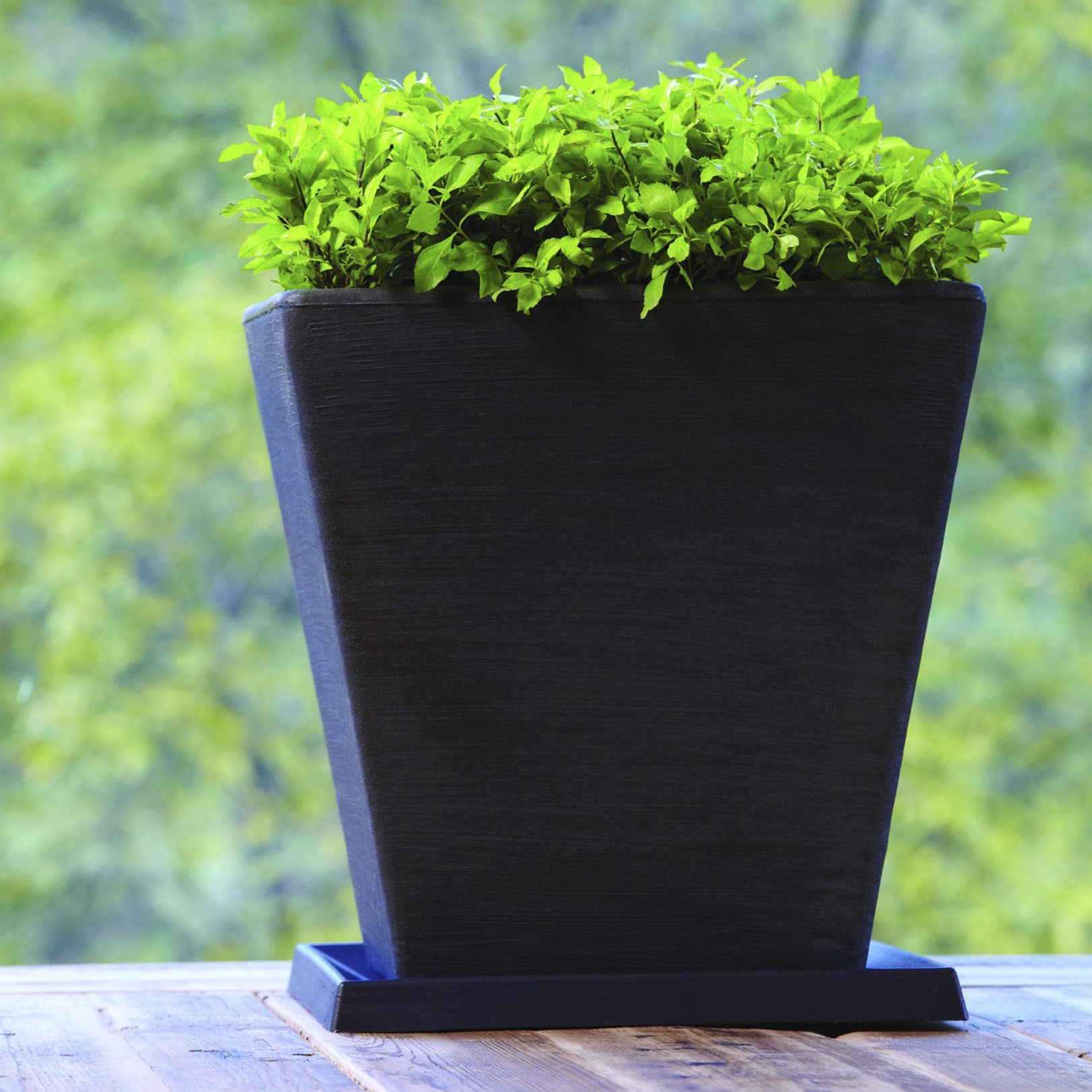 Square Plastic Saucer - 20in