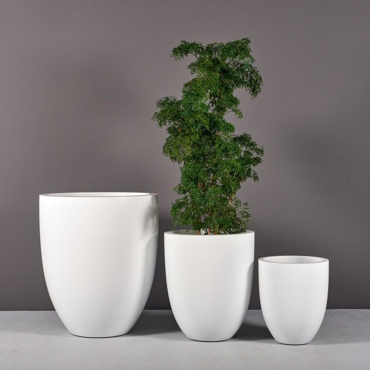 Jay Scotts Fiberglass Valencia Tapered Round Planter (15
